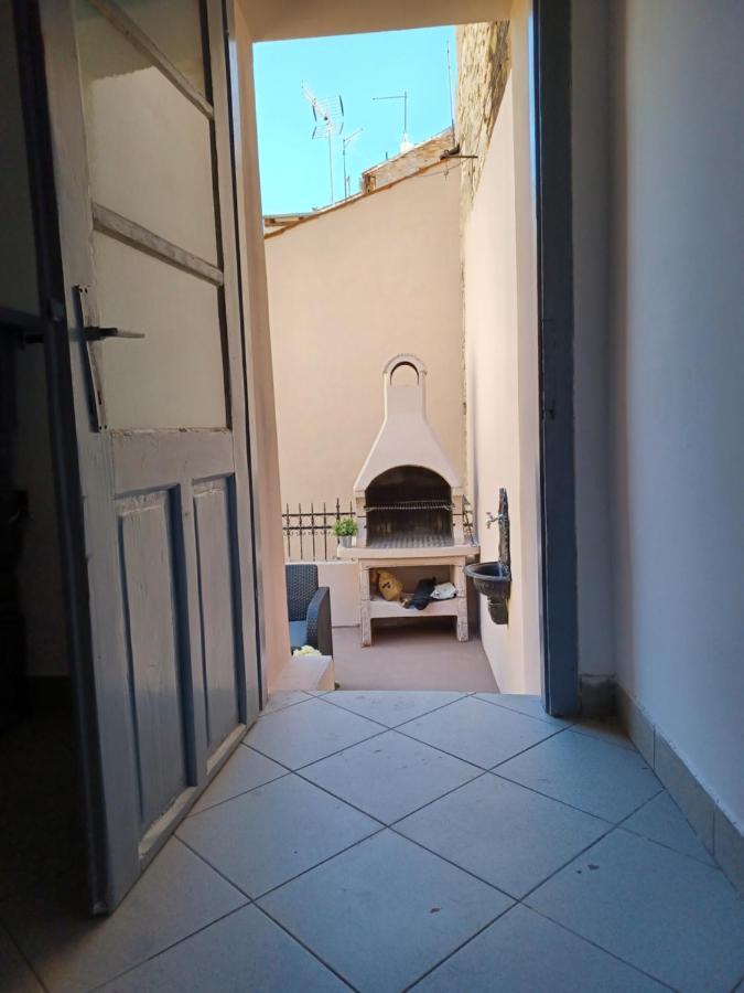 Apartmán Apartman B & S With A Beautiful Terrace *
